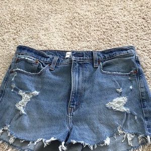 Abercrombie mom shorts